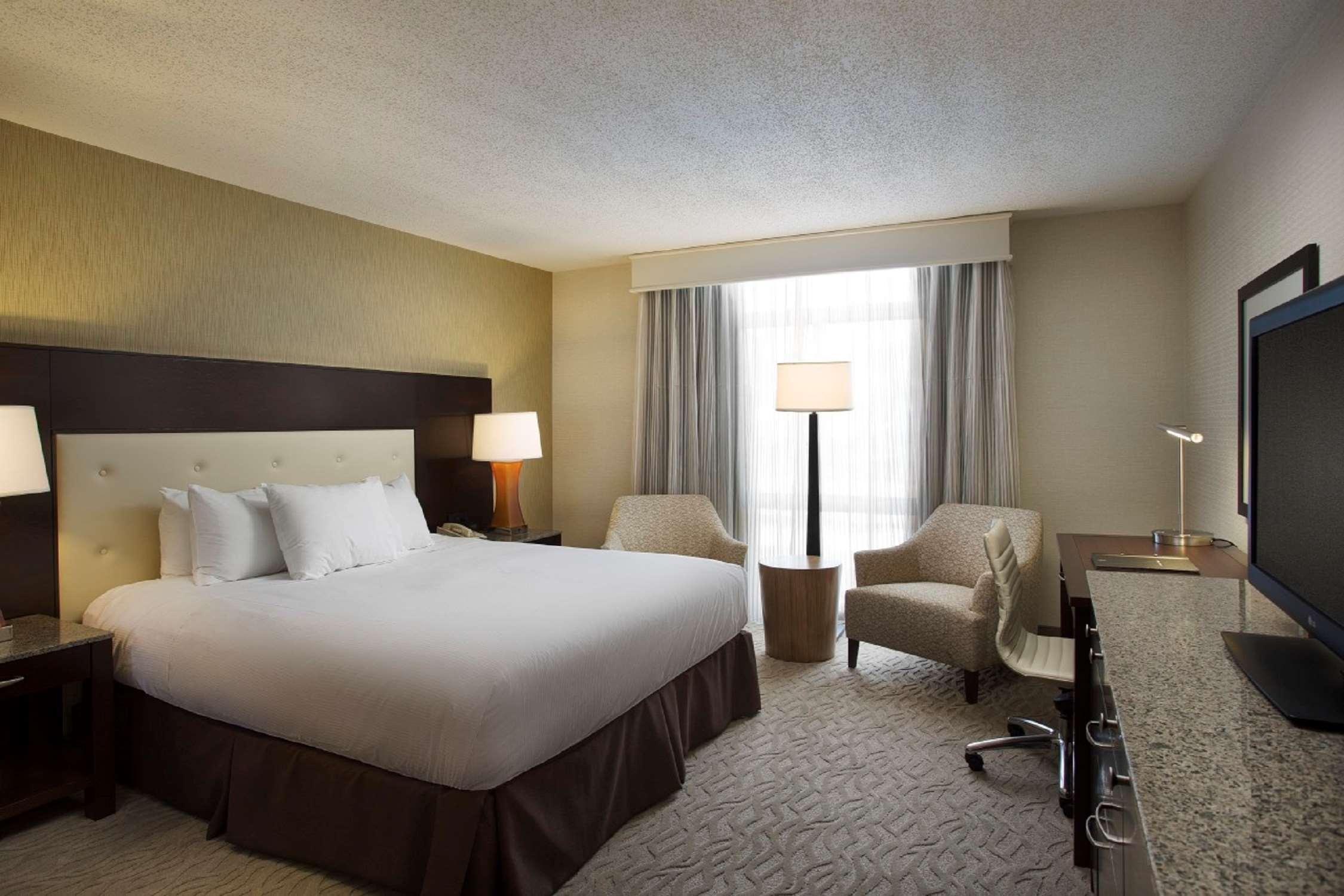 Hotel Hilton Oakland Airport Exterior foto